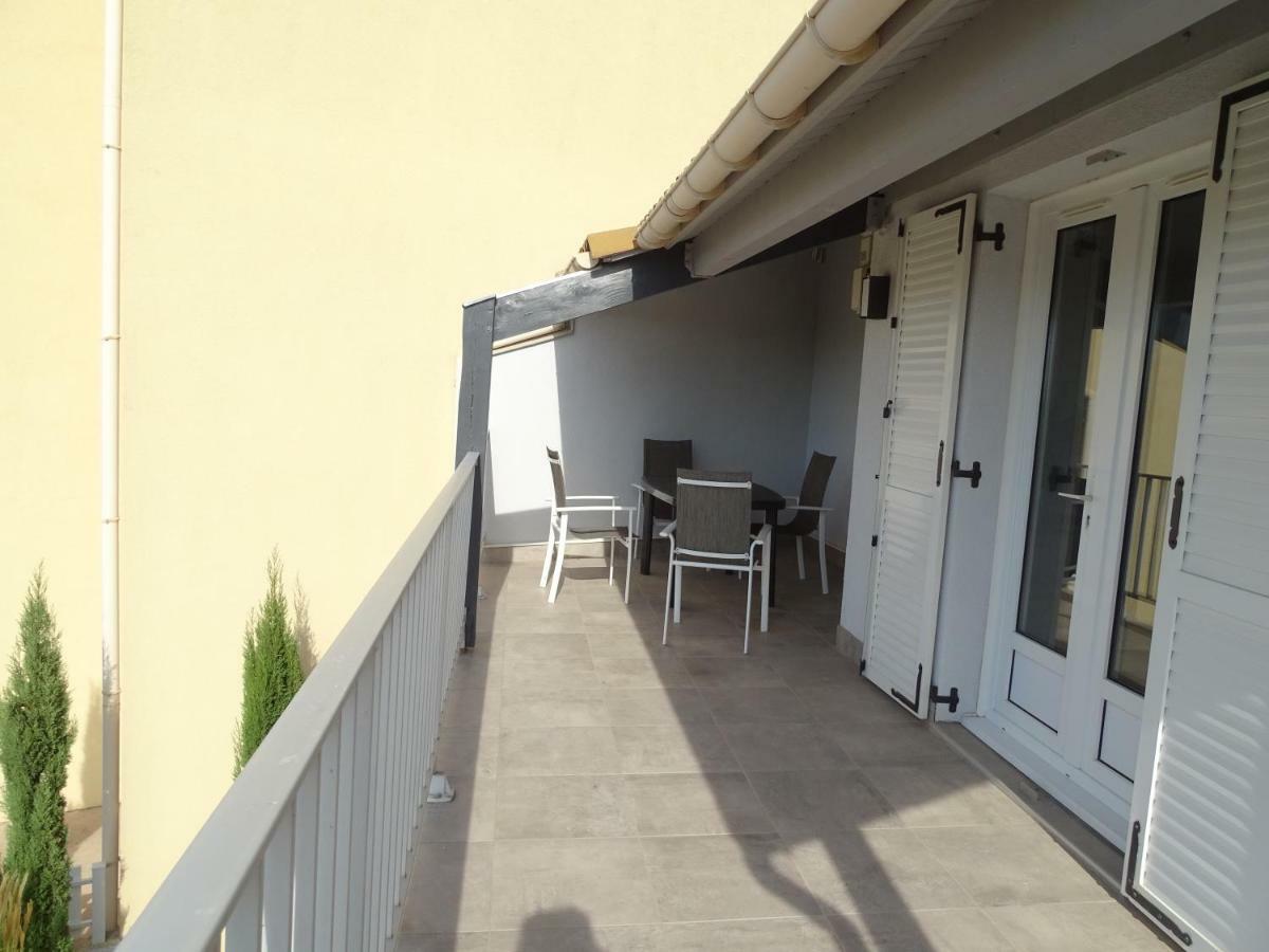 Phare View Apartment Марсилан Екстериор снимка